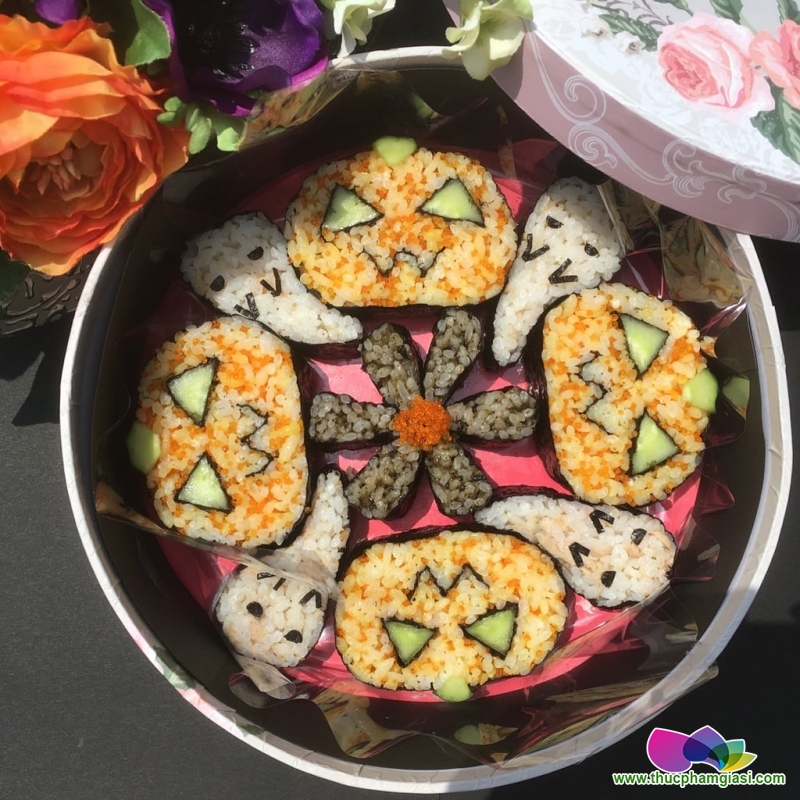 7 mon an vat cuc de lam cho cac be mua halloween