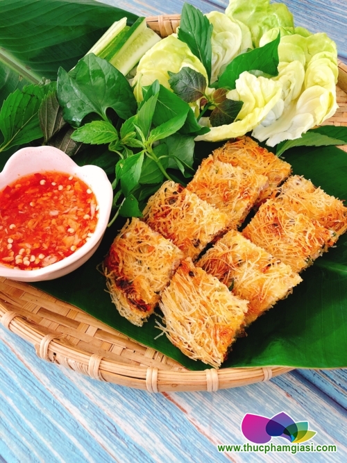 Bún gạo chiên giòn