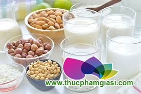 Có nên cho trẻ nhỏ uống sữa hạt