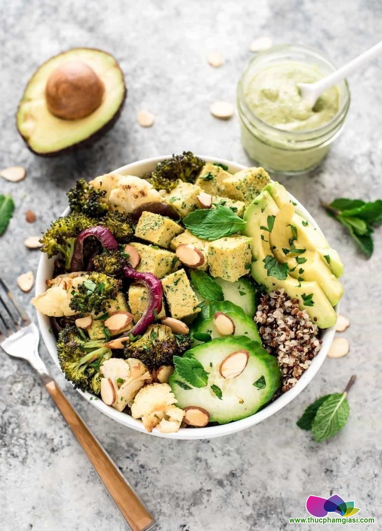 Top thực phẩm “càng ăn càng ốm” nàng văn phòng nên thêm vào bữa trưa