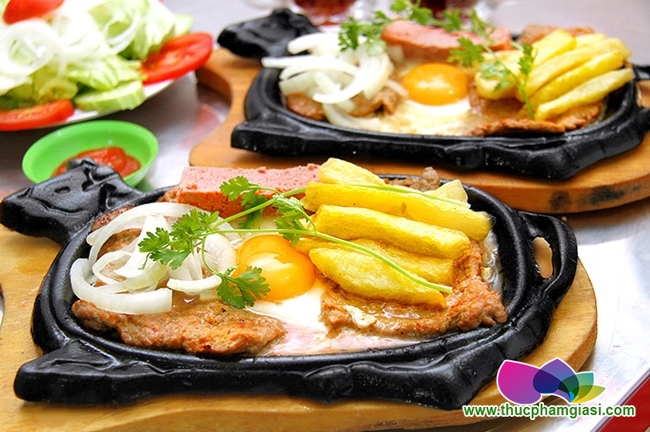 trung mon an yeu thich duoc che bien tren cac the gioi